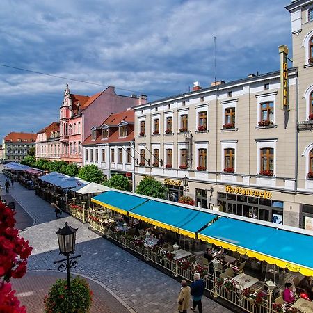 Pietrak Hotel Gniezno Eksteriør bilde