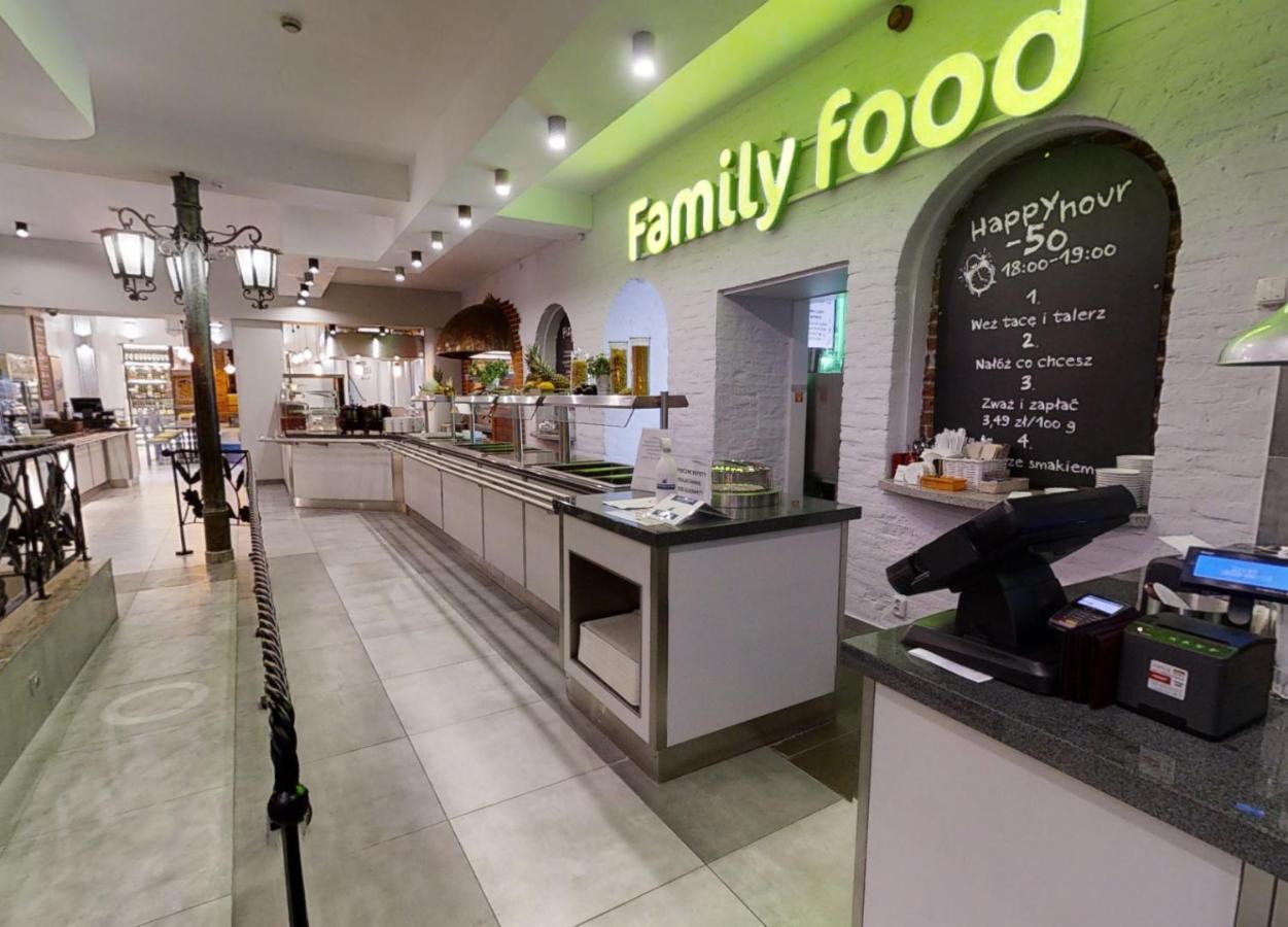 Pietrak Hotel Gniezno Eksteriør bilde