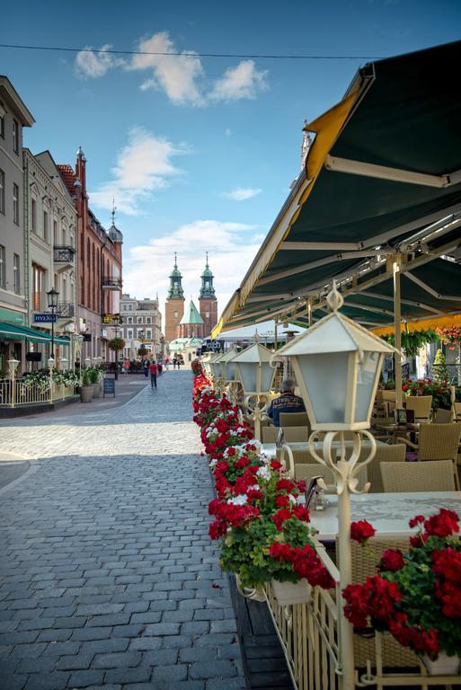 Pietrak Hotel Gniezno Eksteriør bilde